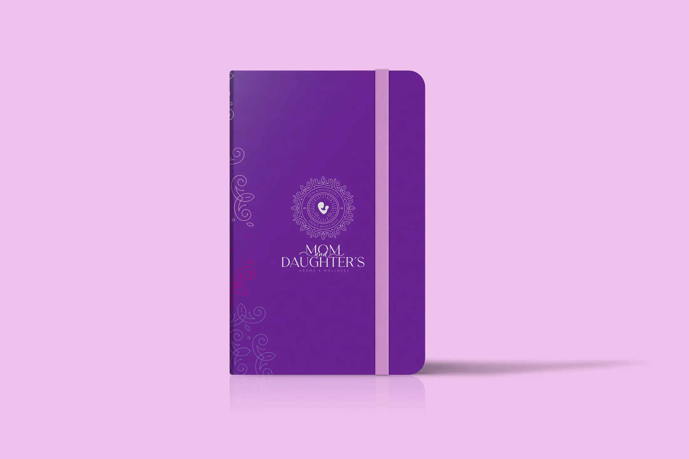 Cuaderno púrpura con la identidad